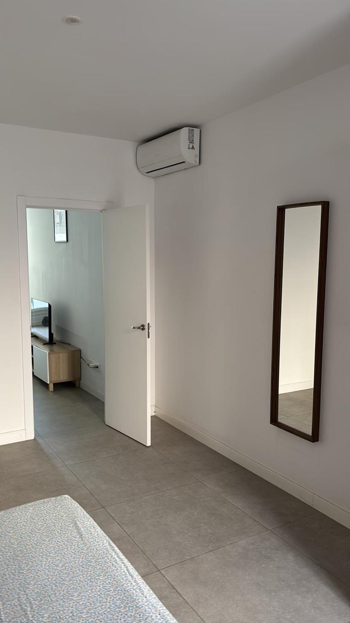 Apartamento A 5 Min Caminando De La Estacion De Bus Y Tren Maria Zambrano
